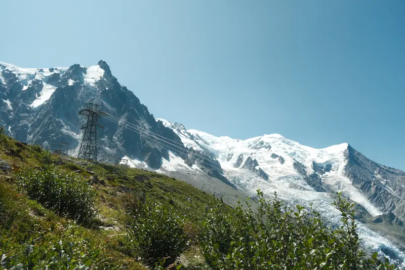 L’Aiguille du Midi et les glaciers du Mont-Blanc